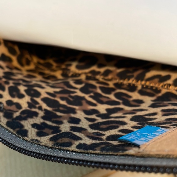 Women Sofft boots size 8.5 M worn once excellent condition - Picture 10 of 10